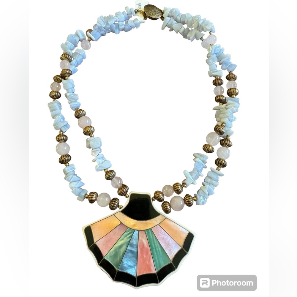 Vintage Lee Sands shell MOP necklace with quartz and blue agate beads